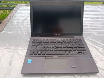 Notebook ASUS PRO BU201 / 8GB RAM / i5 4210U/128GB SSD/12,5 - 6