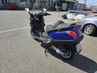 Piaggio x9 - 6