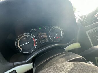 Škoda Octavia 2 RS 2.0 tdi 125kW - 6