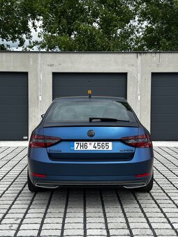 Škoda SUPERB 2.0 tdi 140kw 4x4 sportline - 6