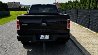 Ford F-150 - 6