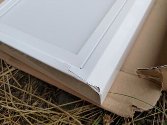 Přisazené LED svítidlo s krytem - 6