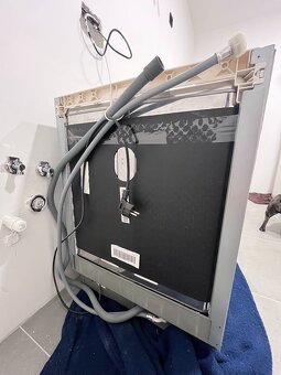 Vestavná myčka WHIRLPOOL 60cm - 6