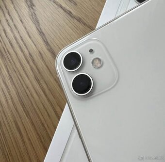 IPhone 11 128GB Bílý kondice baterie 73% - 6