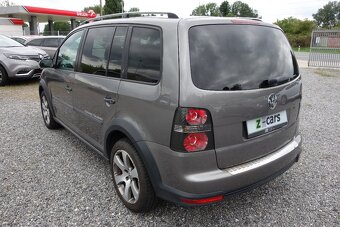 Volkswagen CROSS Touran 1.4TSi 103kW 2007 - 6