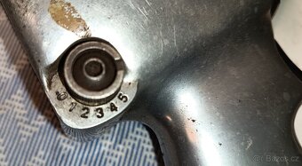 Pneumatický příklepový utahovák CHICAGO PNEUMATIC CP7733 - 6