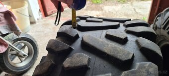 Gumy na čtyřkolku Bighorn maxxis - 6