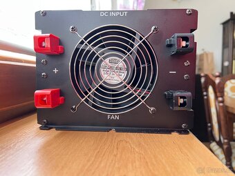 Měnič 48V DC / 230V AC GreenCell - 6