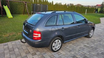 ŠKODA FABIA COMBI FACELIFT 1.4 16V, KLIMA, TAŽNÉ ZAŘÍZENÍ - 6