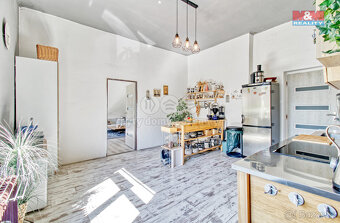 Prodej rodinného domu, 250 m², Měcholupy, Želeč - 6