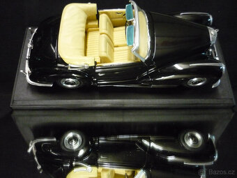 Mercedes Benz 300 S 1955 Maisto 1/18 - 6
