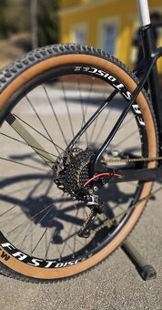 Karbonovè kolo Maxbike, rám 21, kola 29” - 6