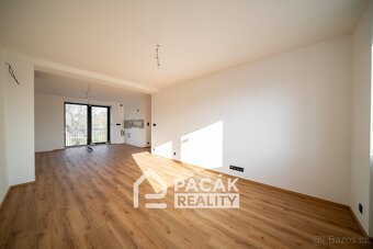 Prodej luxusního bytu o dispozici 3+kk s celkovou výměrou 10 - 6