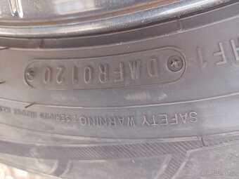 Alu kola Škoda 5x112, obuté zimní 215/60/16 99H ET37 Falken - 6