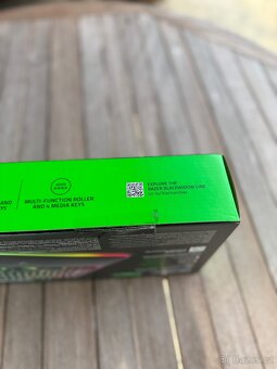 Razer BLACKWIDOW V4 PRO (Green Switch) - US, Nová - 6