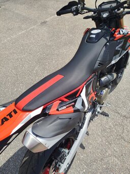Ducati Hypermotard 698 RVE, ČR, TOVÁRNÍ ZÁRUKA, RAKETA - 6