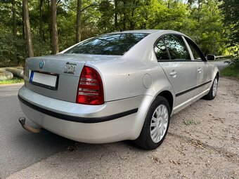 Škoda Superb 1.9 TDI 96 kW Elegance - 6