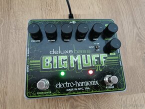 Electro Harmonix Deluxe Bass Big Muff - 6