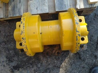 Pojazdové rolne pre buldozér T130/T170 - 6
