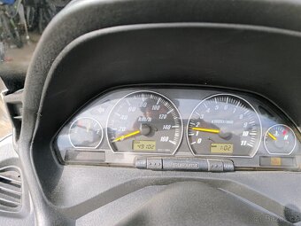 Suzuki BURGMAN 250 - 6