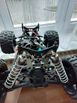 RC auto - 6