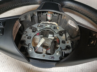 Sport paket volant s vibracemi pro BMW e60 e61 - 6
