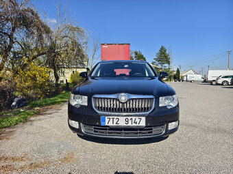 Škoda Superb 2.0 TDI, 103 kW elegance kombi, černá metalíza - 6