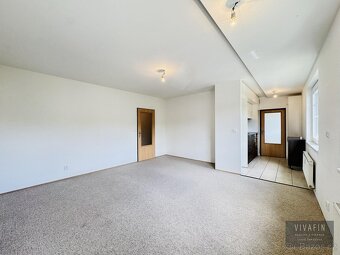 Pronájem bytu 2+1, 64 m2 Milovice, Topolová , okr. Nymburk - 6