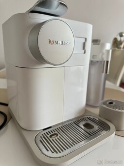 Kávovar Nespresso Gran Lattissima White + 145 kapslí - 6