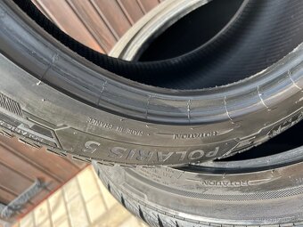 Prodám 4ks zimní pneu BARUM POLARIS 5 215/45 R16 XL DOT 4318 - 6