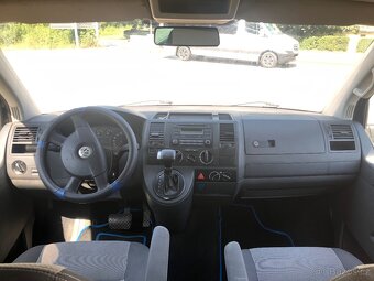 VW Multivan T5 2.5Tdi 96Kw Rok výroby 2008 - 6