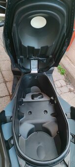 Yamaha Tricity 300 - 6