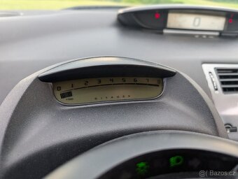 Citroen C4 1.4i - 6