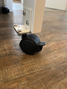 Přebalovací pult IKEA - 6