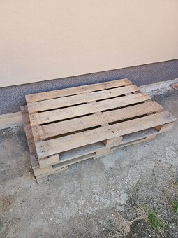 Dřevěné palety 120x100 + 120x80 + 100x70 + 90x65cm - 6