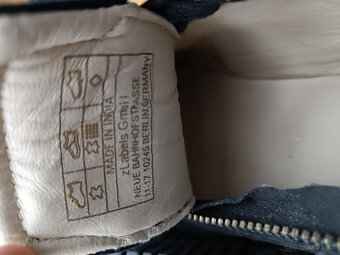 Dámské, semišové ,sportovní boty, - 6