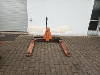 2 roky záruka -  DDR mobilní nůžkový hydraulický zvedák - 6