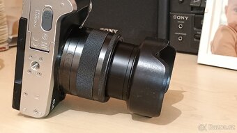 Bezzrcadlovka Canon eos m6 + adapter EF/EFM - 6