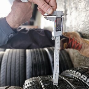 Prodám sadu 4ks. 235/65 R16C 115/113R - 6