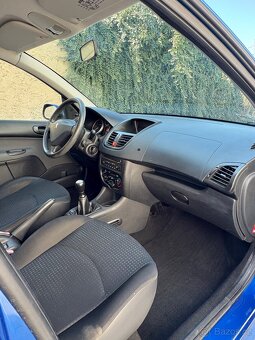 Peugeot 206+ 1.1.i benzín - 6