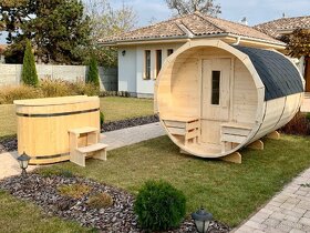 Oválná sauna severský smrk - 6