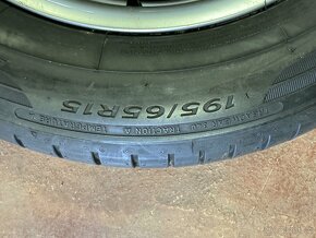 Sada ALU kol 5x112R15 ET45 6,5J, letní pneu Dunlop - 6