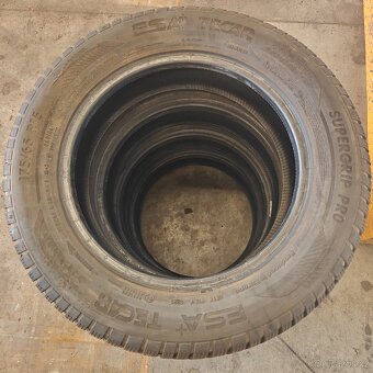 Sada zimních pneu 175/65R15 esa tecar supergrip - 6
