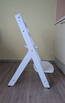 FreeON dřevěná jídelní židlička s novým pultíkem - 6