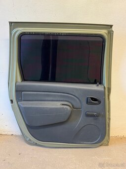 Dacia Logan, LZ dveře - 6