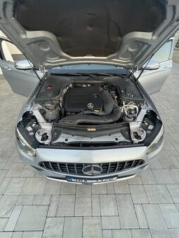 Mercedes E 200 4matic sedan AMG paket 2021 - 6