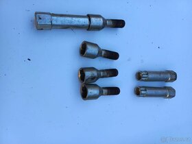 Pojistné šrouby - 6