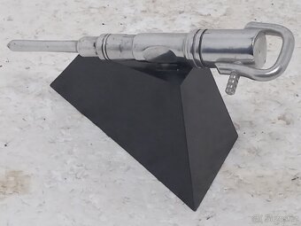 14cm Hornická důlní sbíječka na podstavci - OKD - OKR - 6