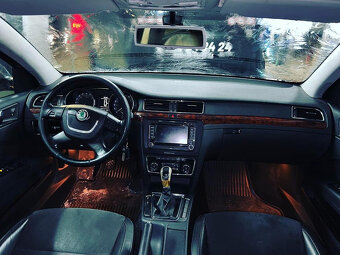 Veškeré náhradní díly Škoda Superb 2 sedan 11 CFGB KXY LF8M - 6