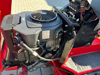 Toro 270 Hydro - zahradní traktor + sněžná freza - 6